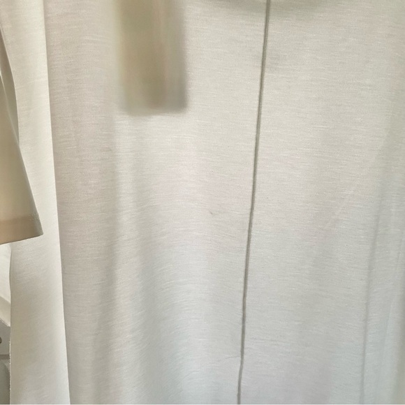 Nike Dri-Fit Athletic Training Shirt Women’s Plus Size 1X White Relaxed DJ6751 - Picture 10 of 13